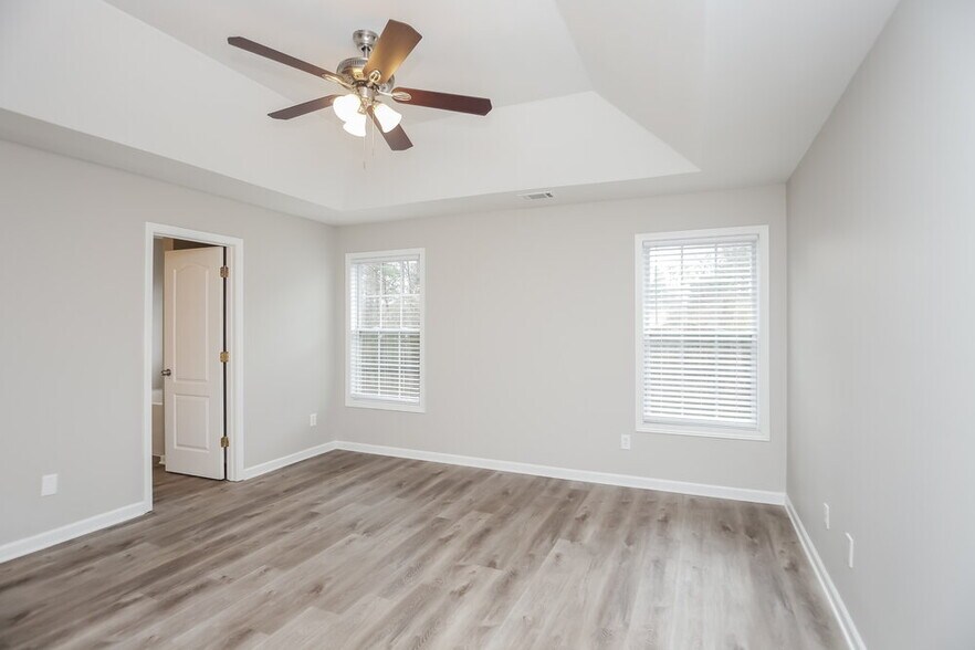 Building Photo - 235 Acorn Hill Ct