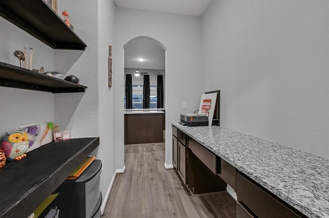 Building Photo - 2509 Ocean Key Dr