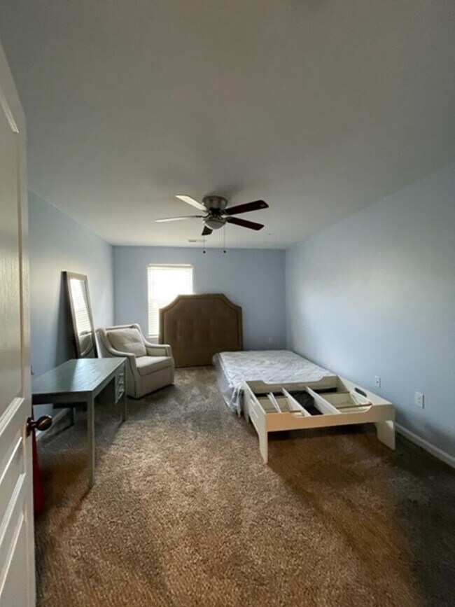 Building Photo - Knoxville 37932 -  Hardin Valley Schools -...
