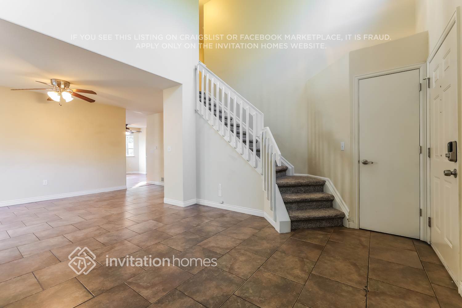 Building Photo - 4992 N Silverlace Dr