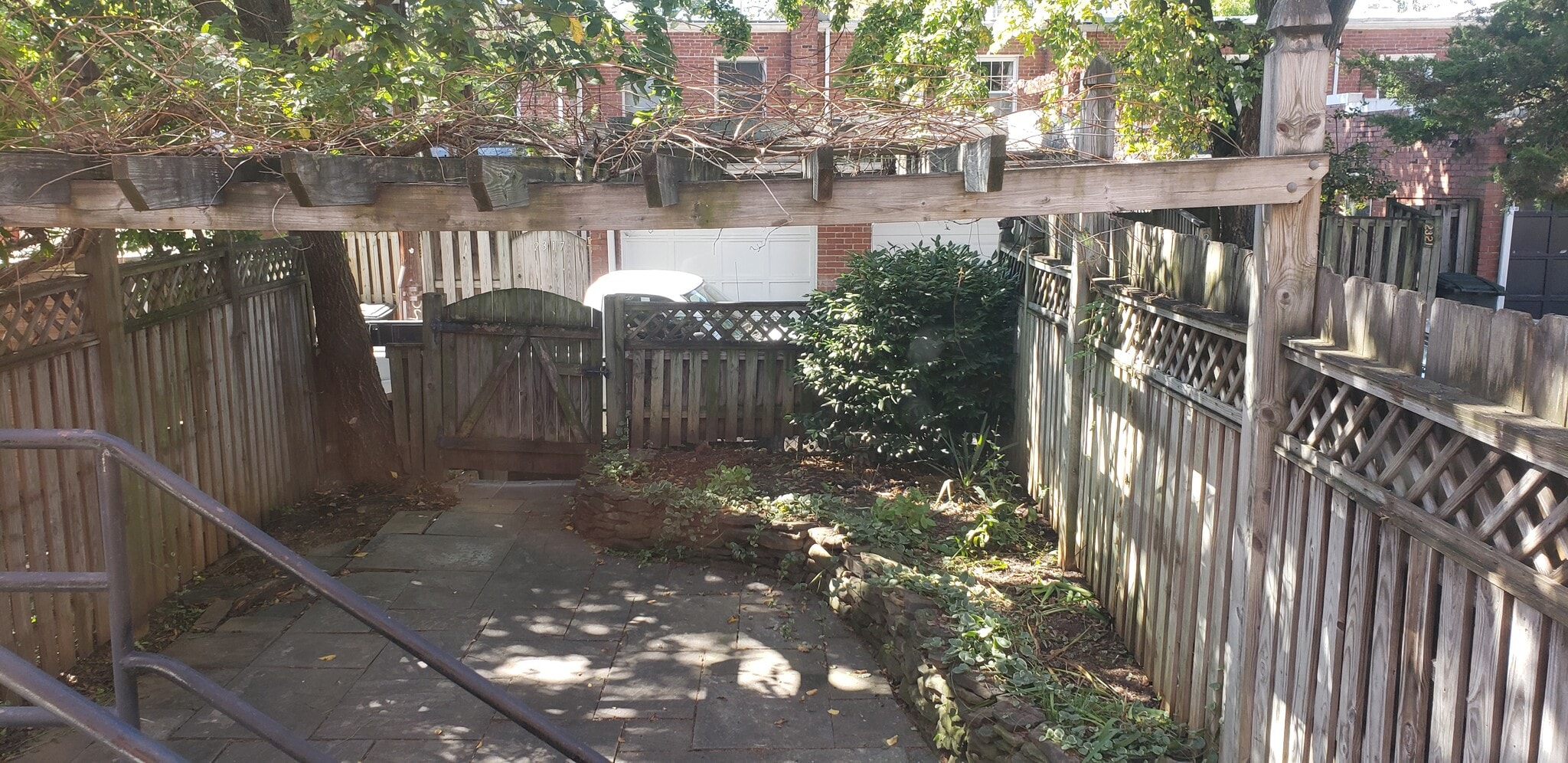 Rear garden - 2226 Observatory Plz NW