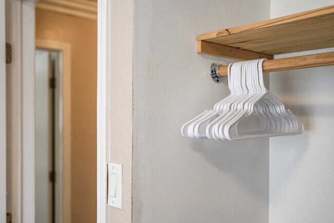 Building Photo - Fully Furnished 2BR Home with Crib — Mid-T...