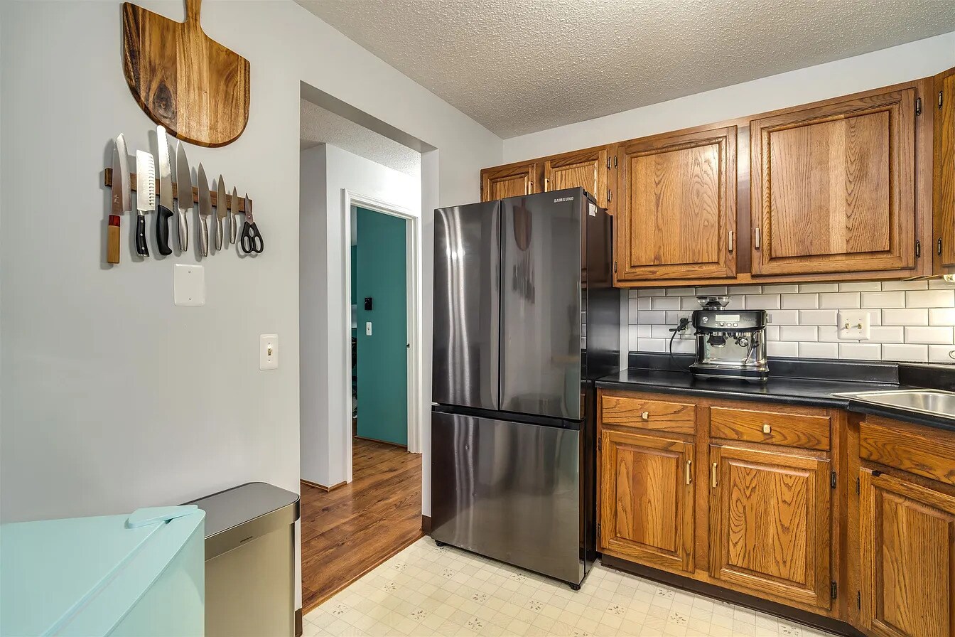 Building Photo - 14 Flintlock Ln