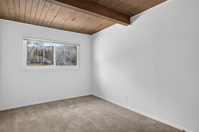 Building Photo - Freshly Renovated Single-Story Home with Huge Backyard & Prime Commuter Location!