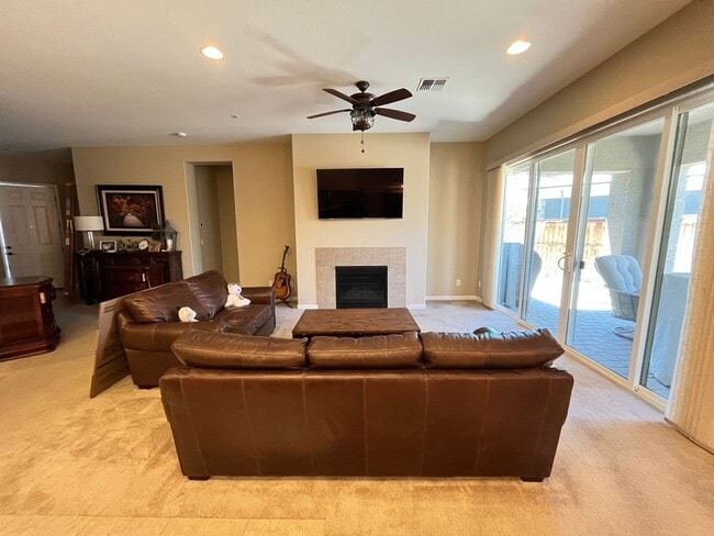 Building Photo - Single Story South Reno Stunner with Amenities Galore!!!