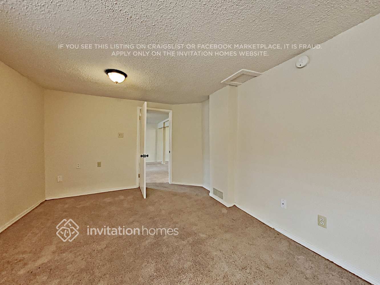 Building Photo - 7210 Shavano Ct