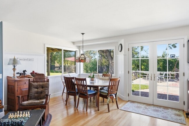 Building Photo - 2611 Janin Way