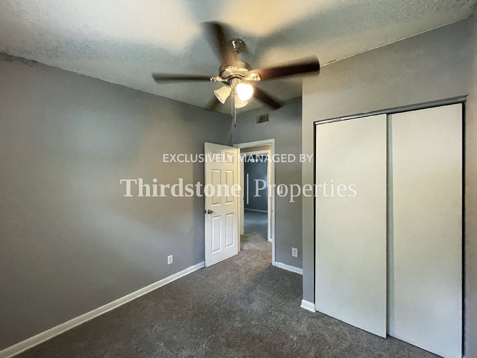 Building Photo - 2212 W 12th St