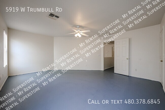 Building Photo - 5919 W Trumbull Rd
