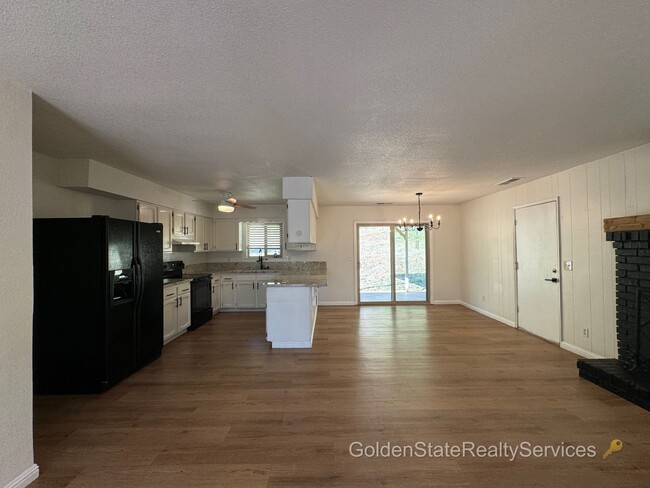 Building Photo - Vacation where you live! Single story home...