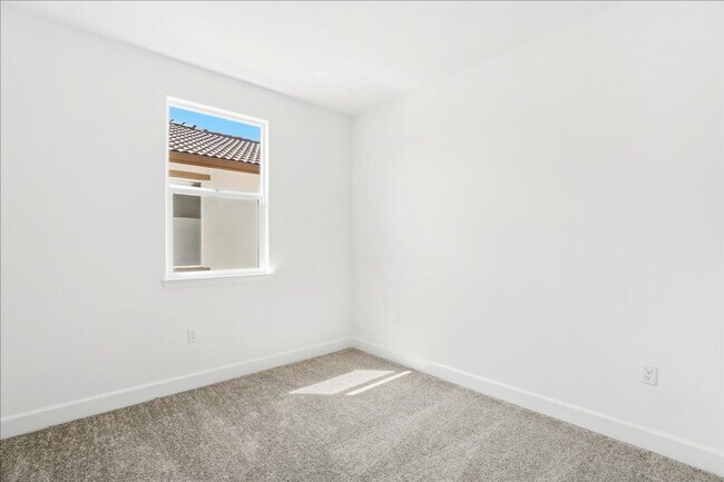 Building Photo - 7040 Nystrom Wy
