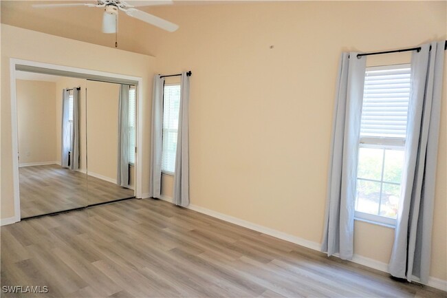Building Photo - 1546 Weybridge Cir