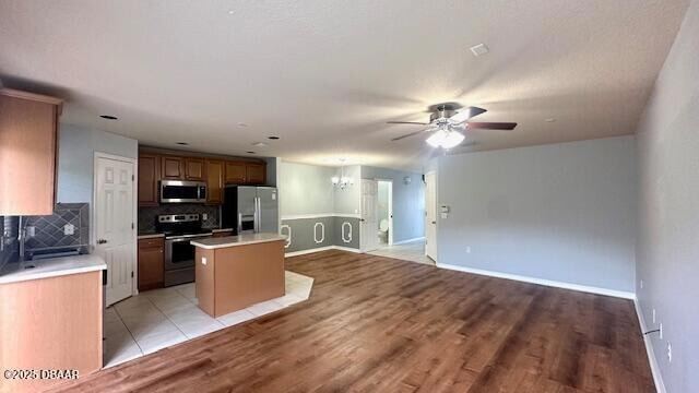 Building Photo - 125 Tarracina Way
