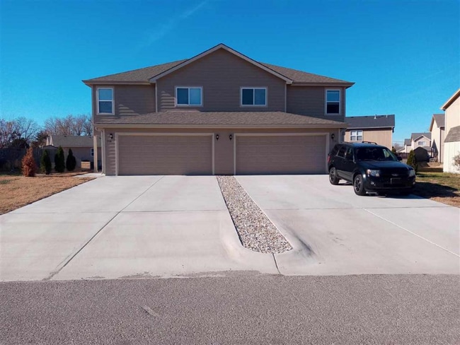 Primary Photo - 914 Kramer Ct