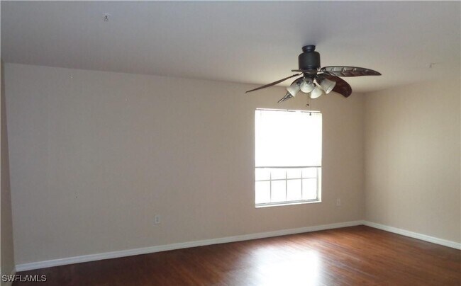 Building Photo - 1757 Four Mile Cove Pkwy