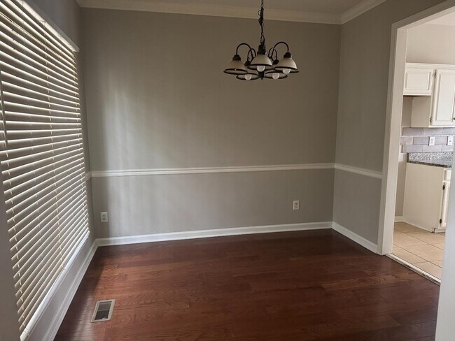 Building Photo - 1201 Deer Trail Rd