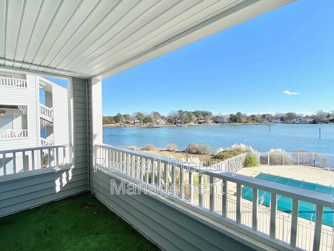 Building Photo - 212 Dockside Dr