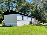 Building Photo - 3 BR 2 BA Near Surf City