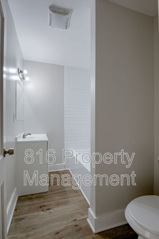 Building Photo - 3935 Agnes Ave