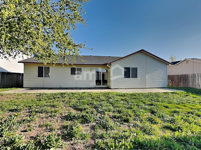 Building Photo - 199 E Striped Owl Dr