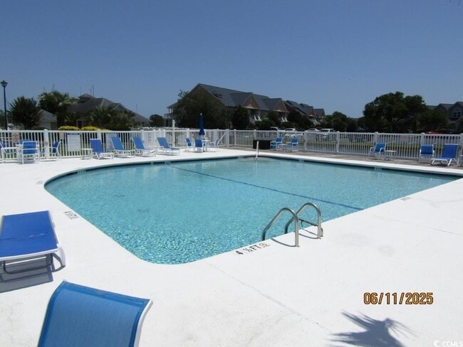 Building Photo - 4520 Lighthouse Dr