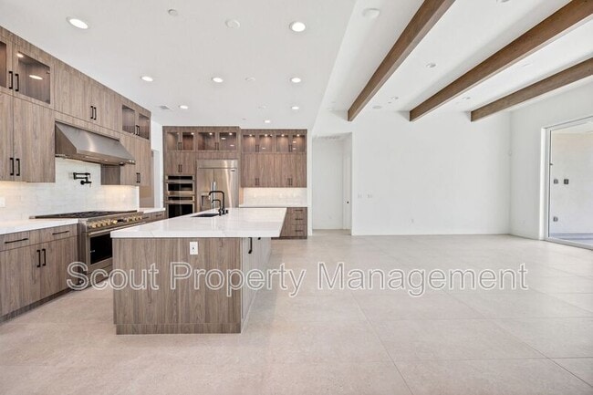 Building Photo - 32195 Daybrook Ter