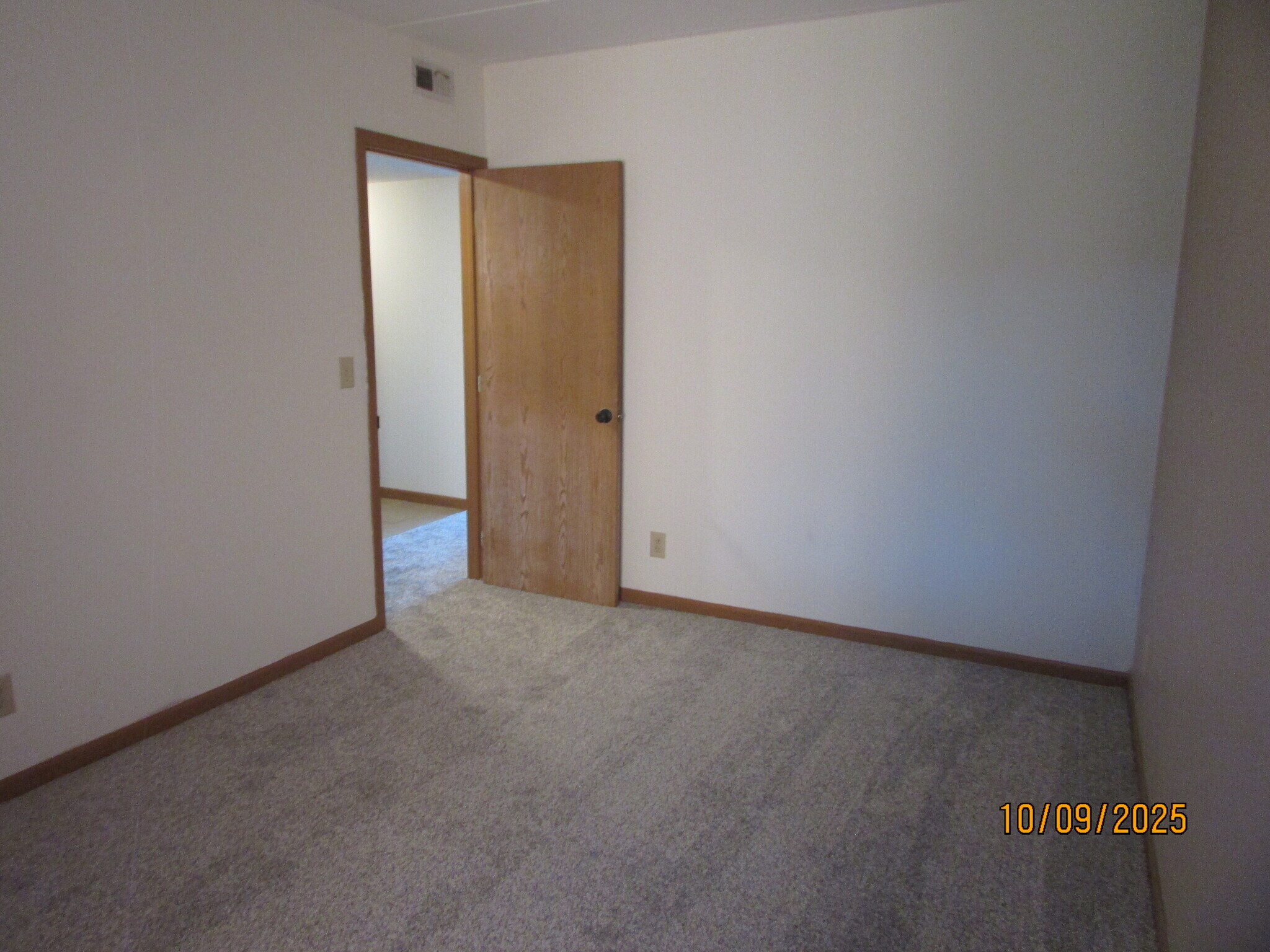 Building Photo - 1120 Eagle Feather Cir