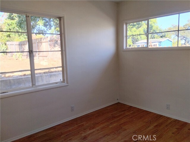 Building Photo - 374 Grand