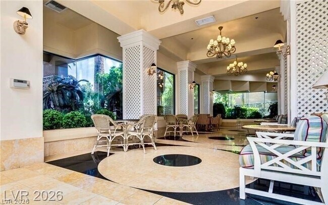 Building Photo - 116 Augusta Course Ave