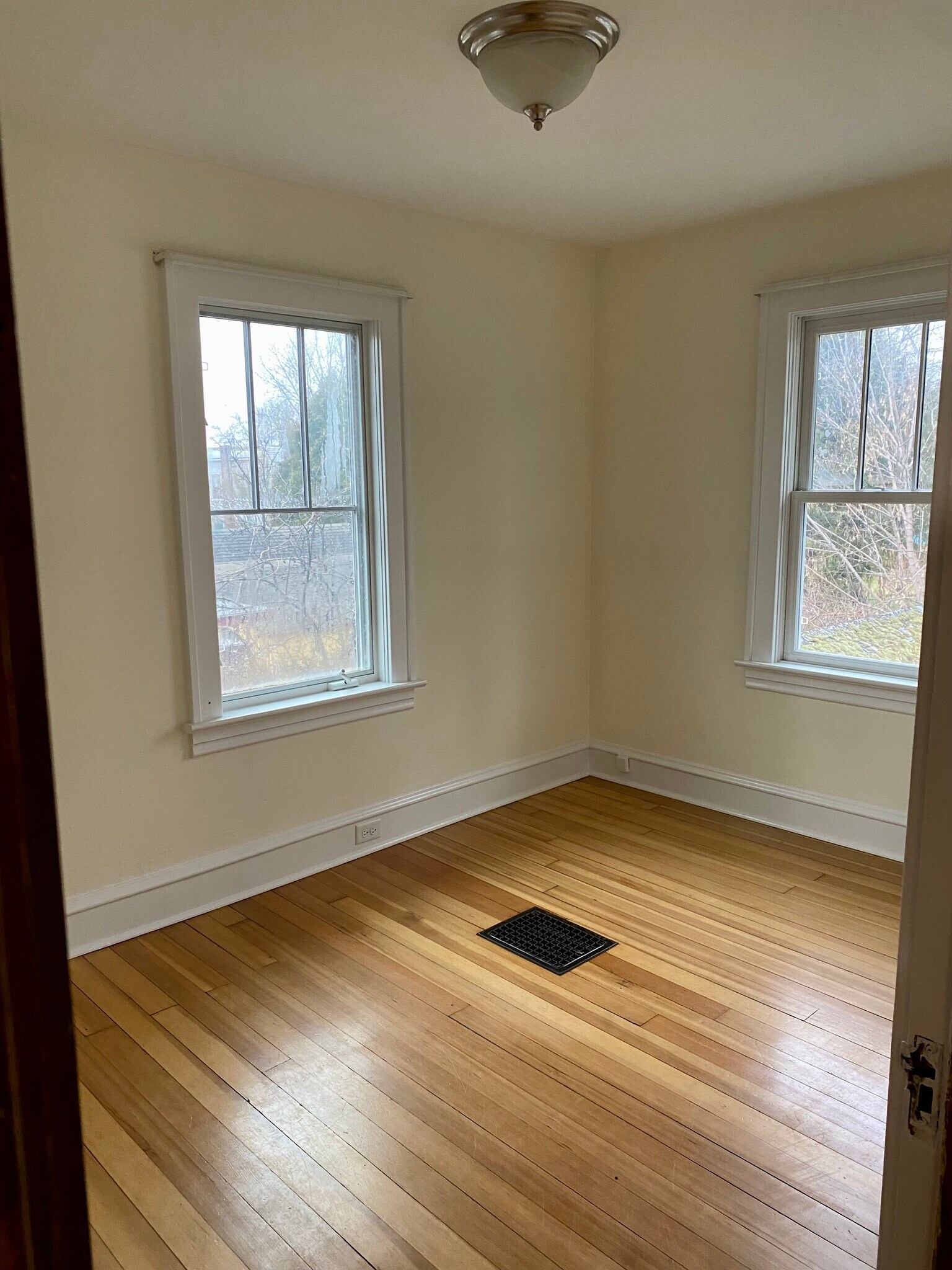 Building Photo - 55 Blodgett St