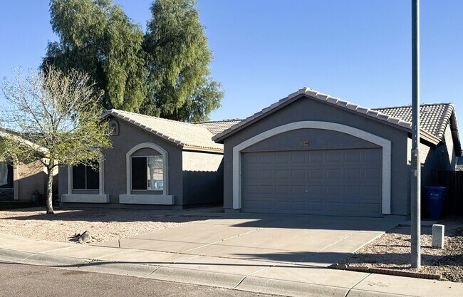 Building Photo - 3349 W Abraham Ln