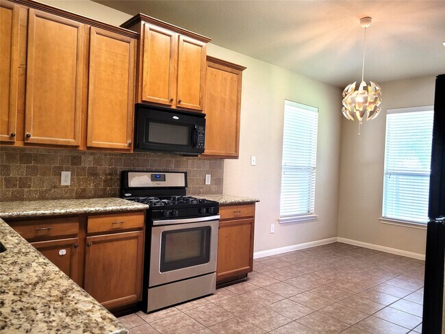 Building Photo - 6042 Starbrook Creek Dr