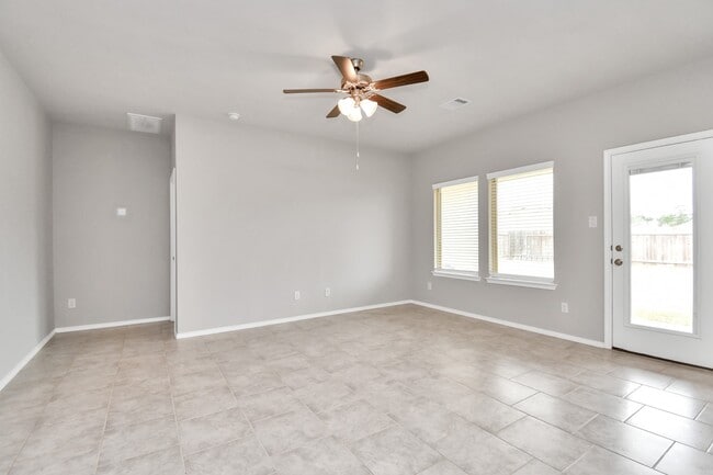 Building Photo - 13967 Leigh Lake Ln