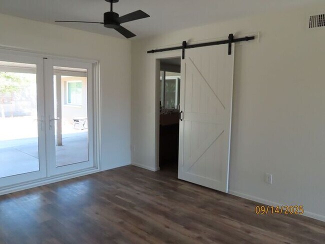 Building Photo - Heather ****$500 Off 1st Month Rent****