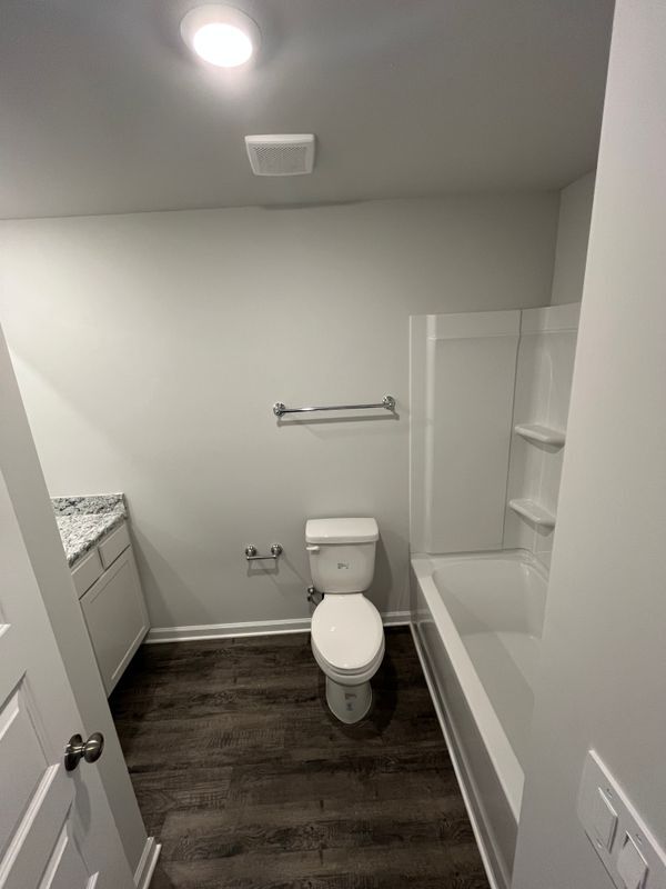 Building Photo - 154 Olde Hearth Rd