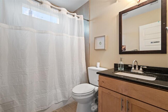 Building Photo - 3504 Speedway