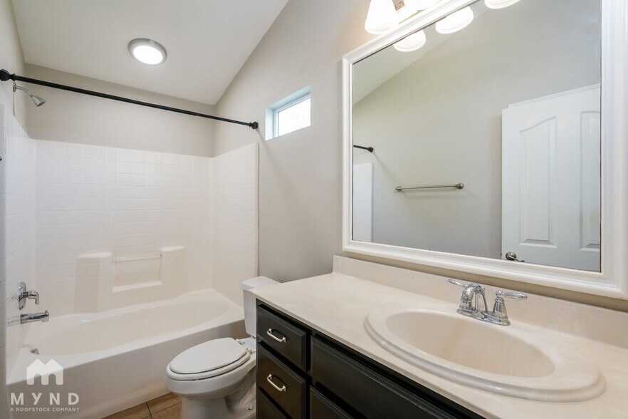 Building Photo - 5152 Britton Ridge Ln