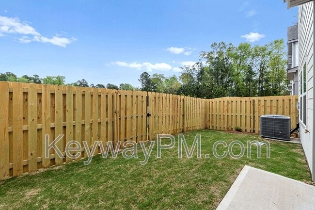 Building Photo - 571 Yuma Ln