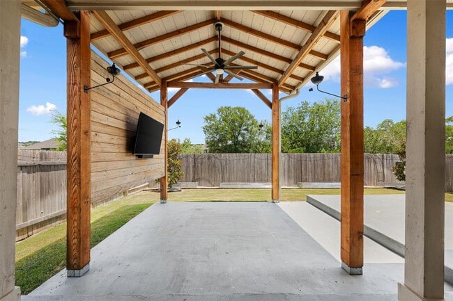 Building Photo - 505 Blue Sage Dr