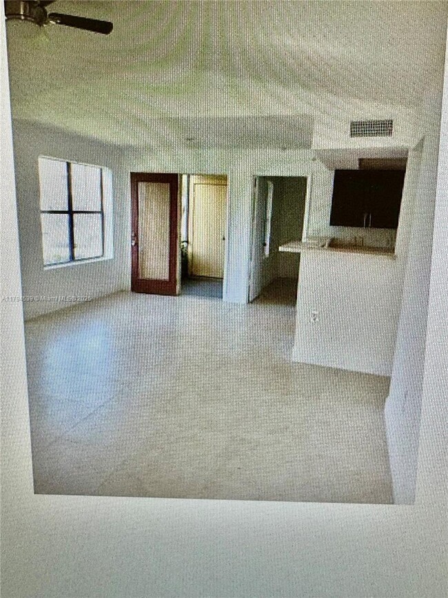 Building Photo - 10441 SW 155th Ct
