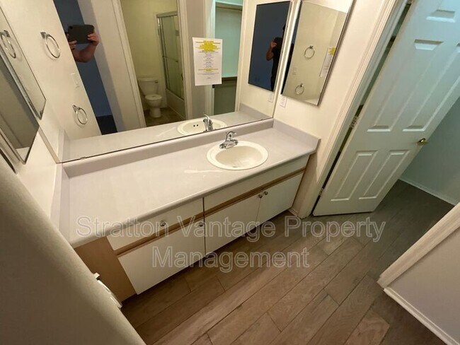 Building Photo - 10401 N. 52nd. Street