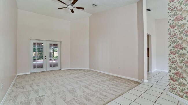 Building Photo - 407 68th Ave Dr W