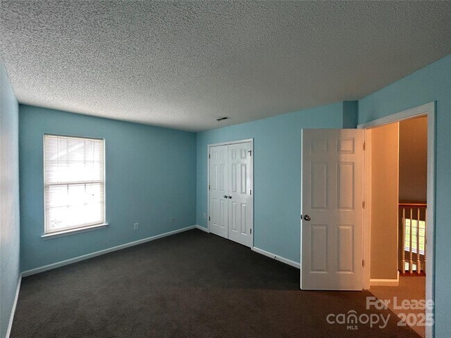 Building Photo - 6518 Harburn Forest Dr