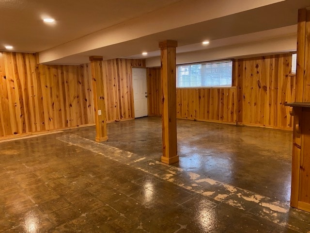 Building Photo - Brick Ranch in the City limits