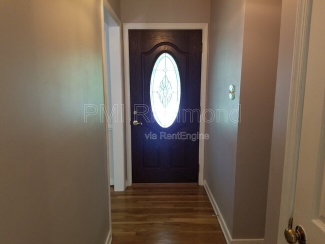 Building Photo - 2504 Carriage Creek Ct