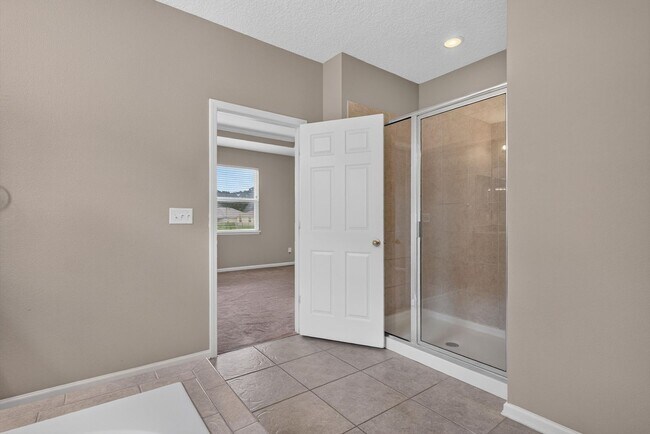 Building Photo - 13685 Goodson Pl