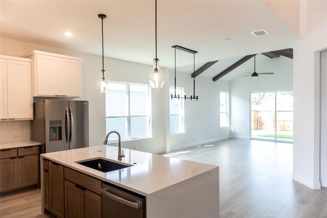 Building Photo - 2220 Sternpost Mews