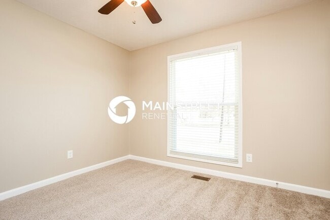 Building Photo - 3 Bedroom Pet-Friendly Home in Austell, GA with Main Street Renewal