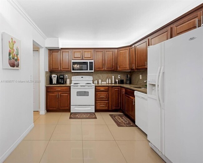 Building Photo - 2401 S Ocean Dr