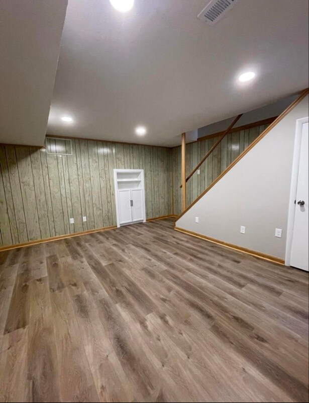 Building Photo - 1046 Merrimar Cir N